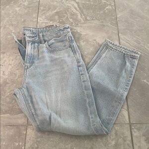 American Eagle Outfitters Light Blue Mom Jeans